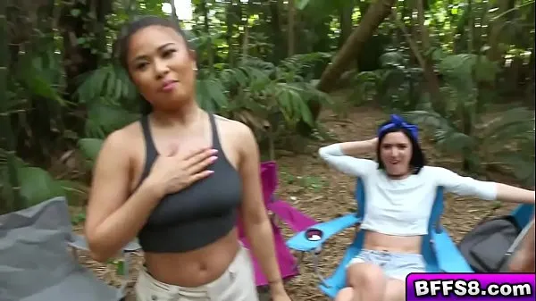 แสดง Fine butt naked camp out hungry for a big cock วิดีโอใหม่