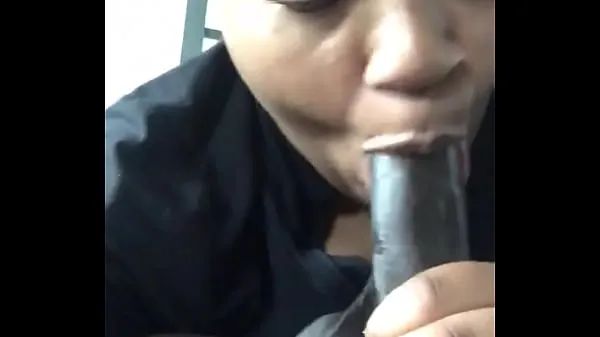 shawdy sucking my small congo dick Yeni Videoyu göster