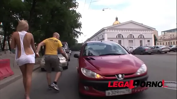 Russian Bitch Ivana Sugar picked up in the street & assfucked by a Monster cock friss videó megjelenítése