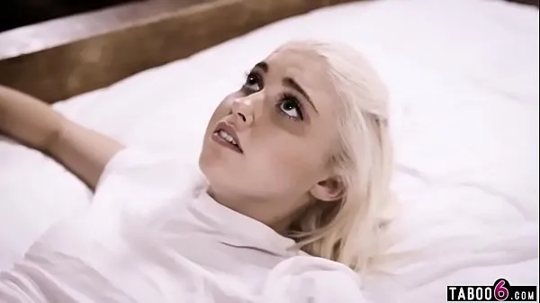 Εμφάνιση Blind virgin teen blonde fucked by fake black doctor φρέσκων βίντεο