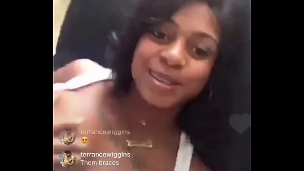 Instagram Live Nippel Slip 3neue Videos anzeigen