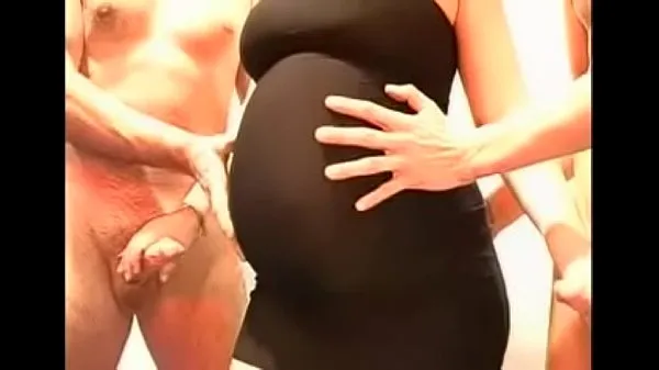 Vis Pregnant in black dress gangbang ferske videoer