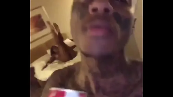 Mostra Boonk Gang Fucking Bitch su Instagramnuovi video