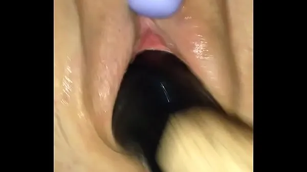 Show Fist banging her cunt fresh Videos