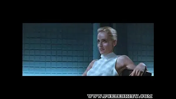 Показать Sharon Stone Basic Instinctсвежие видео