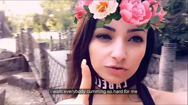 Gostosa Putinha Masturbando e gozando em publico com brinquedo, gostosa peituda Ccamgirl Yeni Videoyu göster