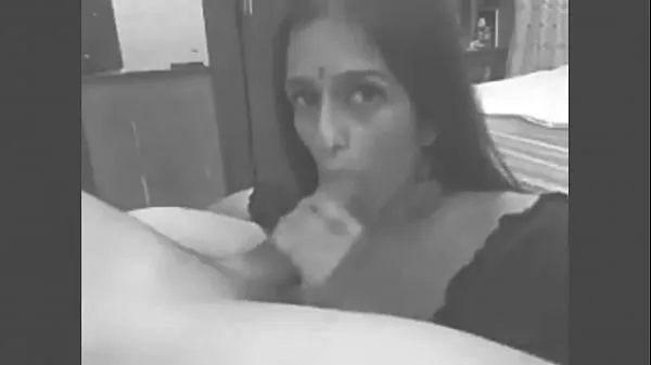 Mostra Indian Blowjob Compilation - Part 2 (Black and Whitenuovi video