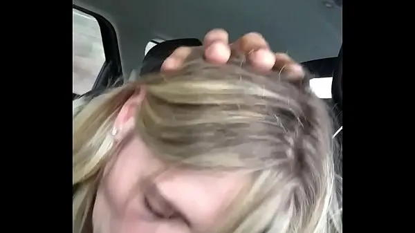 Wife sucking n. dick in car friss videó megjelenítése