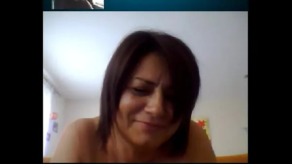 Italian Mature Woman on Skype 2 تازہ ویڈیوز دکھائیں