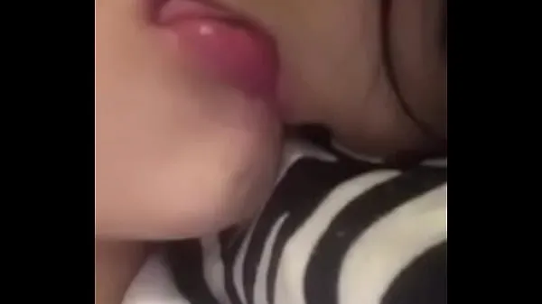 Mostra Bacio gustoso molto deliziosonuovi video