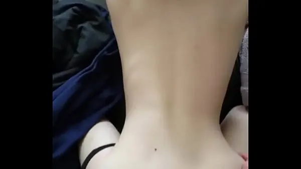 Mostra Ragazza teenager calda si masturbanuovi video