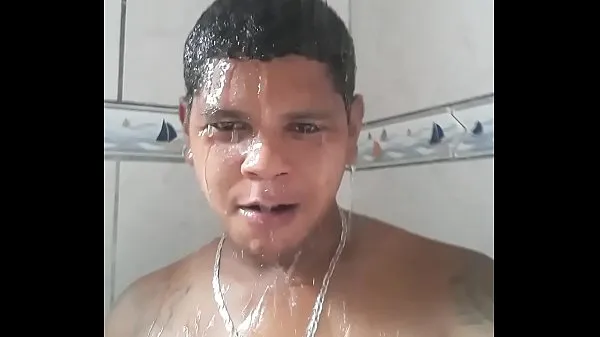 Tampilkan cumming in the shower Video segar