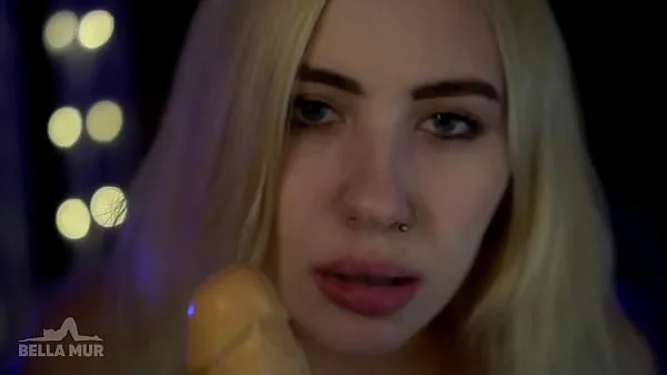 Afficher Deepthroat ASMR se bouchent avec des sons nauhty nouvelles vidéos