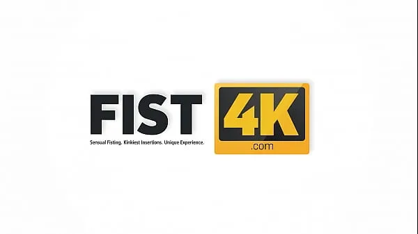 Mostrar FIST4K. Nena sexy en medias enfureció a su marido y le metieron el puño en el coño vídeos nuevos