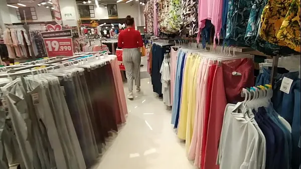 Show I chase an unknown woman in the clothing store and show her my cock in the fitting rooms fresh Videos