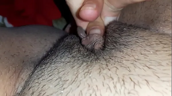 Ich fingere meine Muschi mit den Fingern meines Nachbarnneue Videos anzeigen