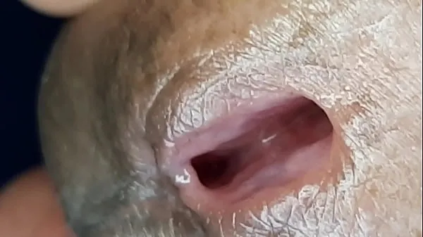 Visa Uretra do penis em close up färska videor