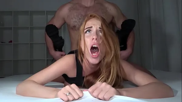Vis SHE DIDN'T EXPECT THIS - Redhead College Babe DESTROYED By Big Cock Muscular Bull - HOLLY MOLLY nye videoer