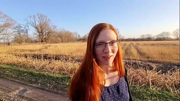 Redhead young woman undresses outside for the first time تازہ ویڈیوز دکھائیں