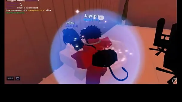 Roblox Whore Fucked In Public ताज़ा वीडियो दिखाएँ