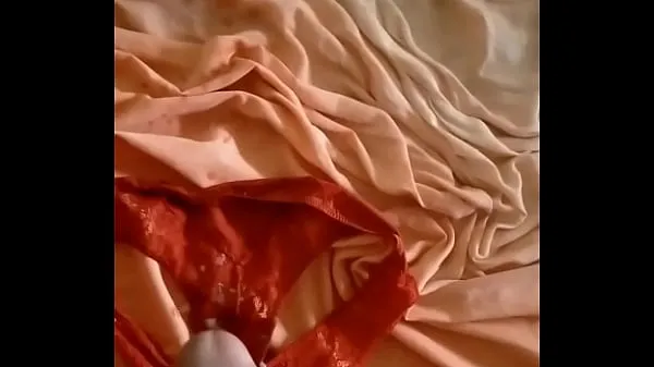 Mostrar Cum on my step sister's panties vídeos nuevos