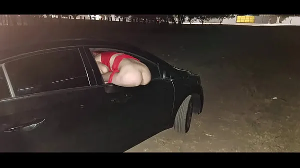 عرض I take my wife in dogging so strangers can fuck my wife in public مقاطع فيديو حديثة