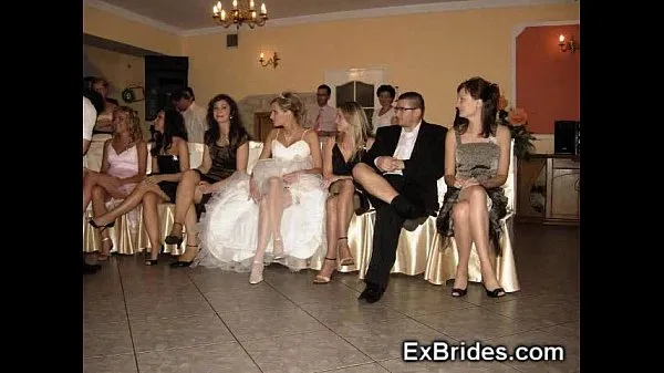 Mostrar Upskirts do dia do casamento vídeos recentes